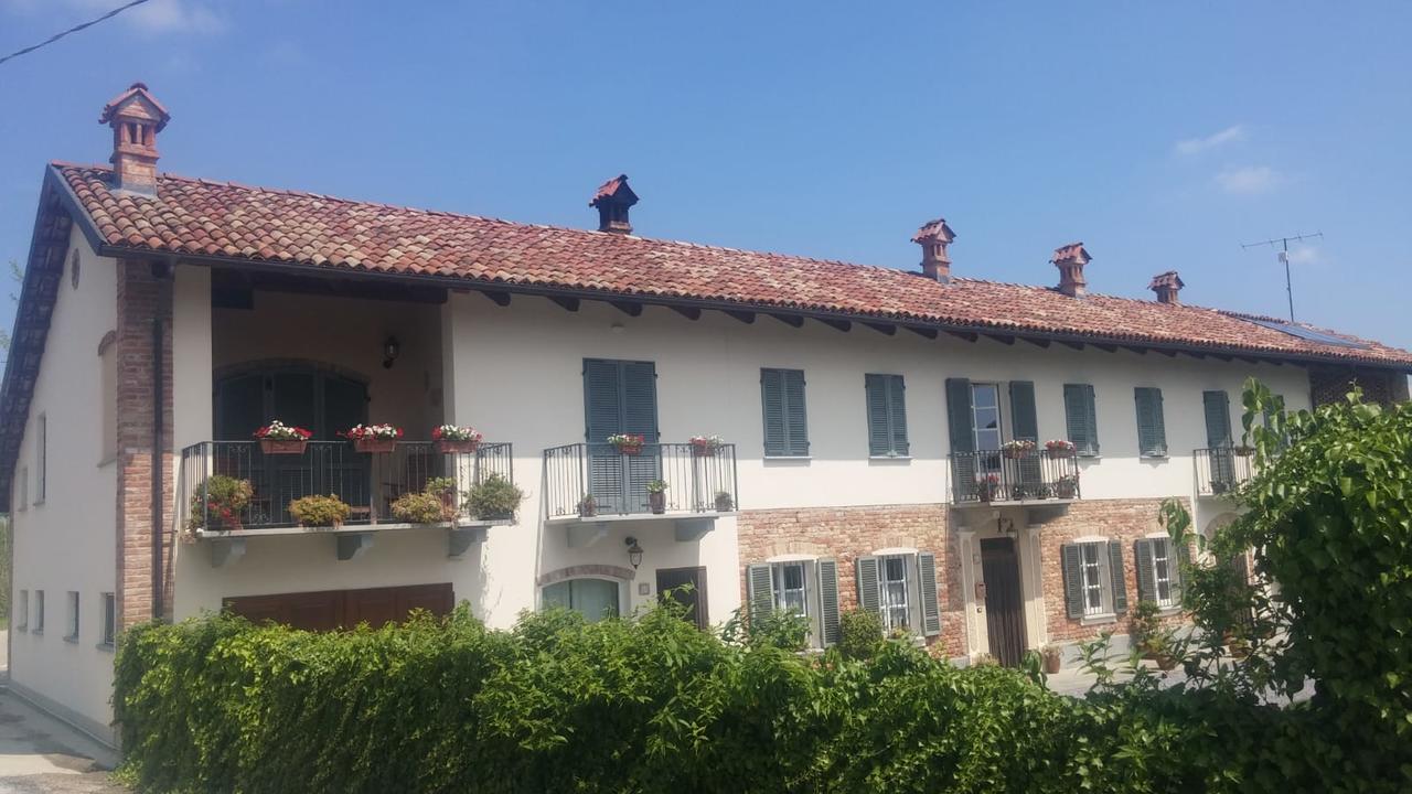 Ca D'I. Bed & Breakfast Magliano Alfieri Luaran gambar