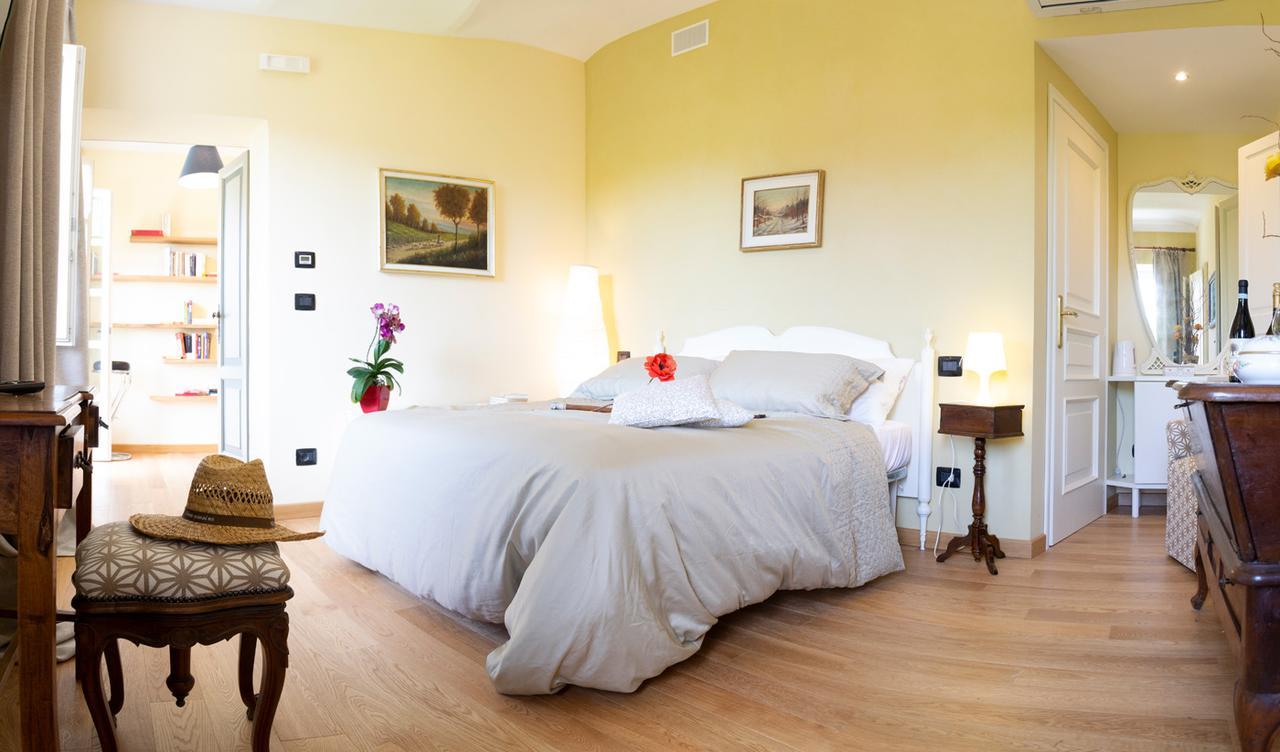 Ca D'I. Bed & Breakfast Magliano Alfieri Luaran gambar
