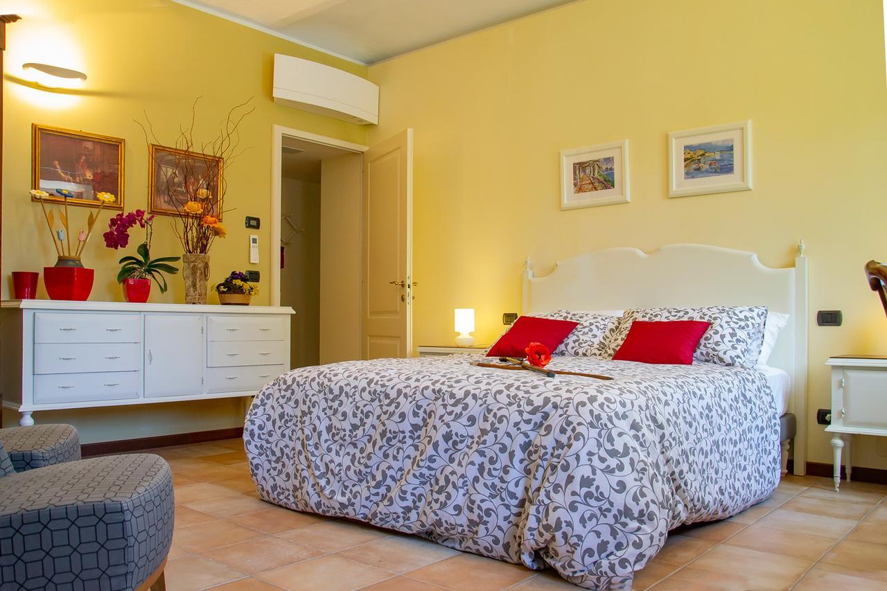 Ca D'I. Bed & Breakfast Magliano Alfieri Luaran gambar